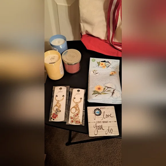 Mixit Red Tote with 16 items. All brand new. - Picture 2 of 10